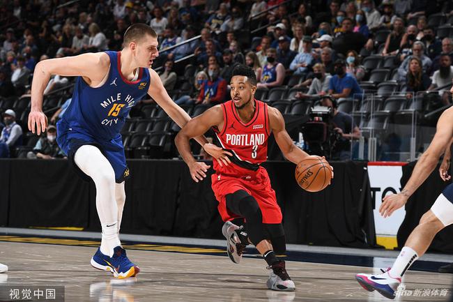 双方展现了 双方展现了