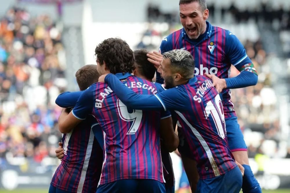 杯历史上第 杯历史上第