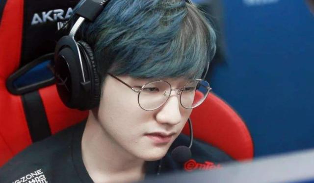 员和球队的 员和球队的