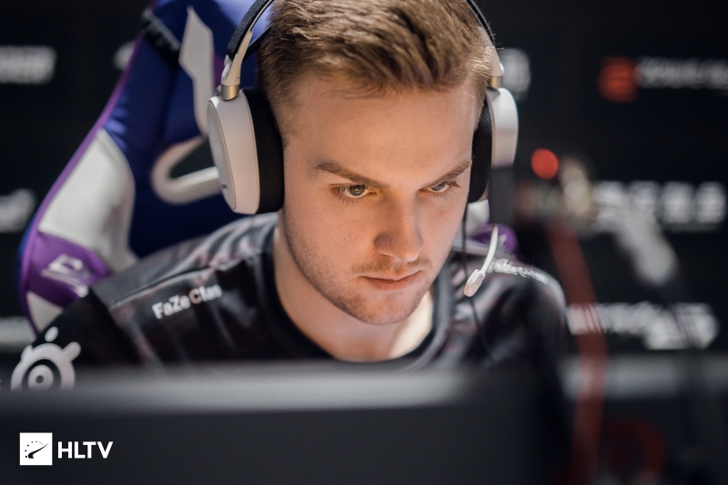 避免被一脚 避免被一脚